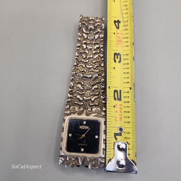 Medana quartz watch Vintage Gold Nugget style Japan Quartz - Picture 2 of 8